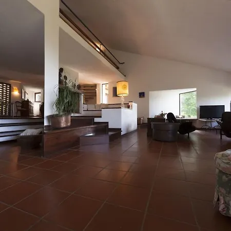 Sleeps 6 Pool Wifi Villa *
