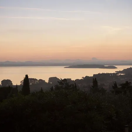 Sleeps 6 Pool Wifi Villa Passignano sul Trasimeno