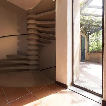 Sleeps 6 Pool Wifi Villa