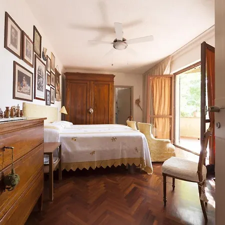 Sleeps 6 Pool Wifi Villa